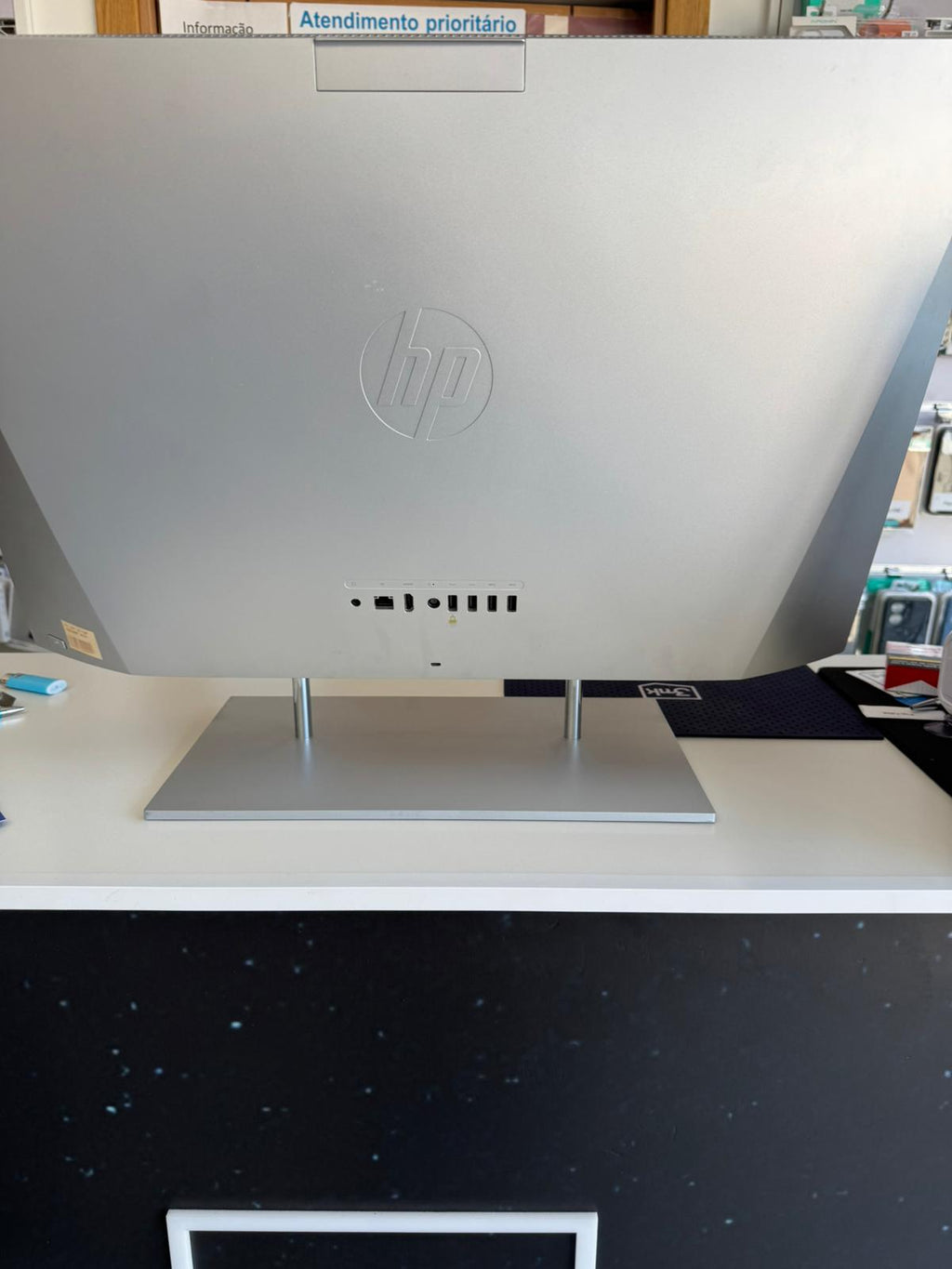 HP All-in-One de 27 polegadas